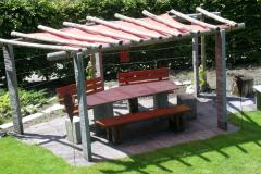Calanca-Gneis-dunkel-Pergola-halbrund