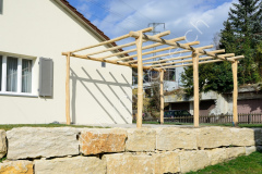 Holzpergola-Kastanienholz_top_Vergabelung